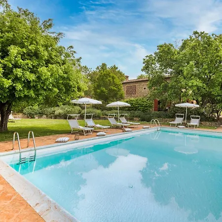 4 Bedroom Beautiful In Rapolano Terme Si Holiday home Rigomagno