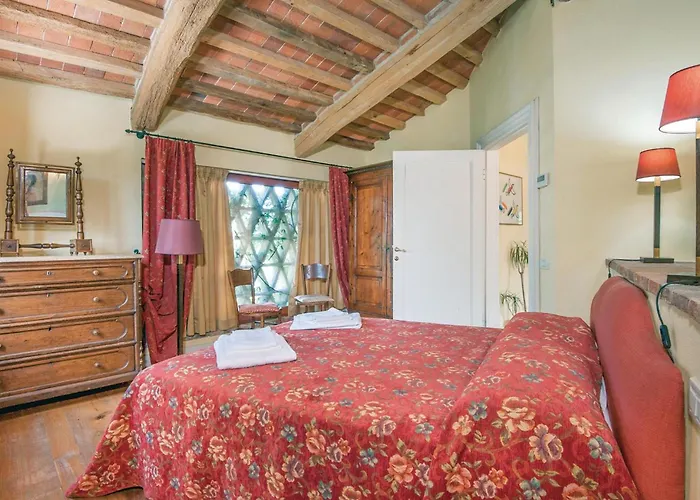 Beautiful In Rapolano Terme Si 度假居 *